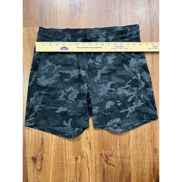 Tuff Athletics Pants - Tuff Athletic Size Medium Gray Camo Running Shorts